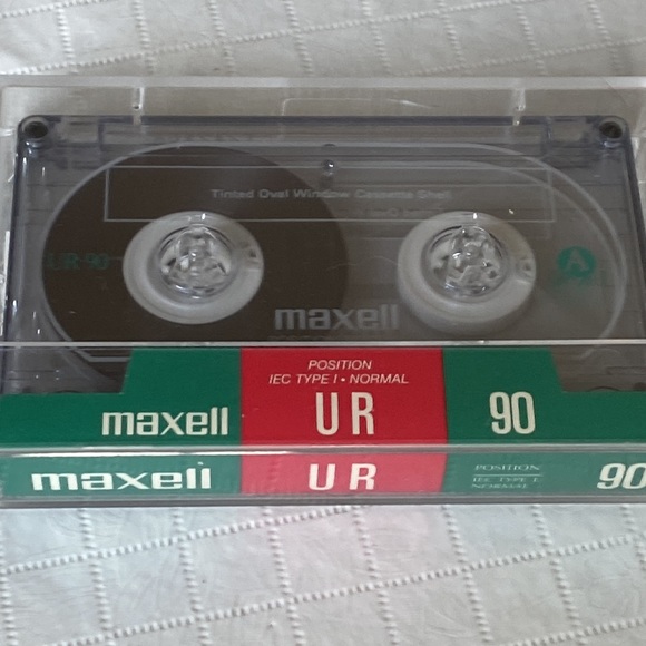 NWOT Lot of 10 VTG Maxell Blank Audio Cassette Tapes UR-90 Normal Bias - Picture 10 of 11